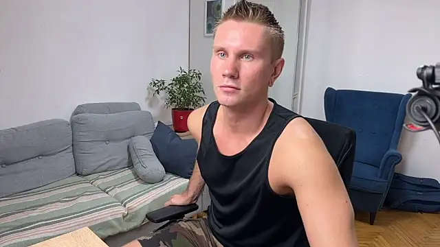 kevin-park online show from April 11, 5:06 pm