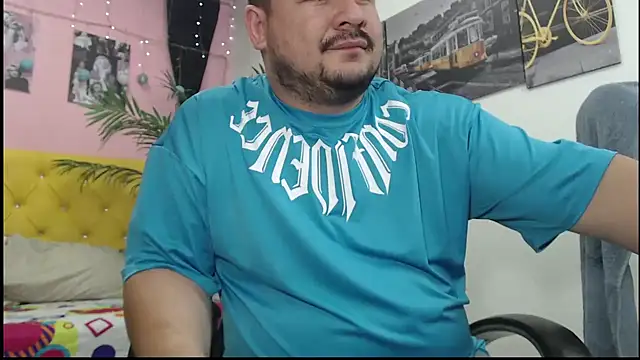 Snapshot of oso_dirty_ chatting on December 27, 5:48 pm oso dirty  online show from December 27, 5:48 pm