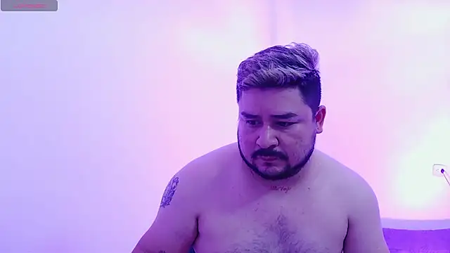 Snapshot of oso_dirty_ chatting on September 19, 6:08 pm oso dirty  online show from September 19, 6:08 pm