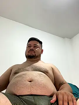 Snapshot of oso_dirty_ chatting on December 15, 6:01 pm oso dirty online show from December 15, 6:01 pm