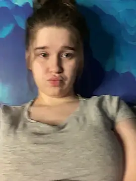 Snapshot of HornyGirlH chatting on January 19, 6:21 pm HornyGirlH online show from January 19, 6:21 pm