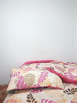 iamemmablake online show from January 18, 8:12 pm