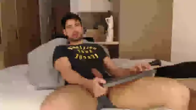 Snapshot of bradley_muscle chatting on September 15, 7:03 pm bradley muscle online show from September 15, 7:03 pm