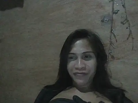 Snapshot of Sassy_Erika chatting on October 19, 4:29 pm Sassy Erika online show from October 19, 4:29 pm