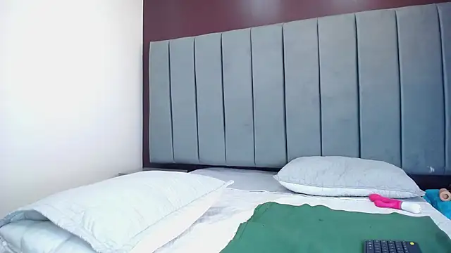 Snapshot of moxa_hot chatting on January 16, 9:08 pm moxa hot online show from January 16, 9:08 pm