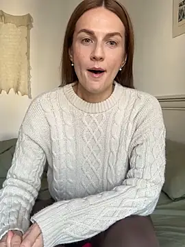 BritneyHall online show from March 26, 8:42 am