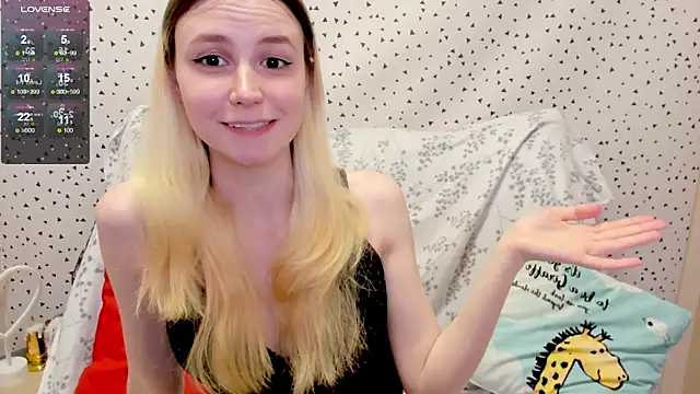 fleximona online show from March 6, 10:30 am