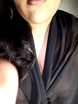 Snapshot of Annerae chatting on October 1, 4:02 pm Annerae online show from October 1, 4:02 pm