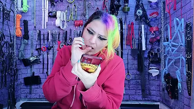 PANDORANEZZ online show from March 23, 4:11 pm