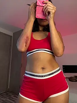 Snapshot of Brown_skin11 chatting on December 29, 11:08 pm Brown skin11 online show from December 29, 11:08 pm