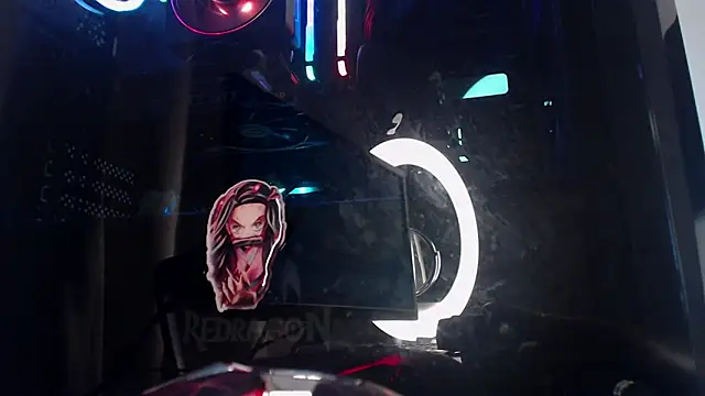 Snapshot of Brown_skin11 chatting on October 19, 8:42 pm Brown skin11 online show from October 19, 8:42 pm