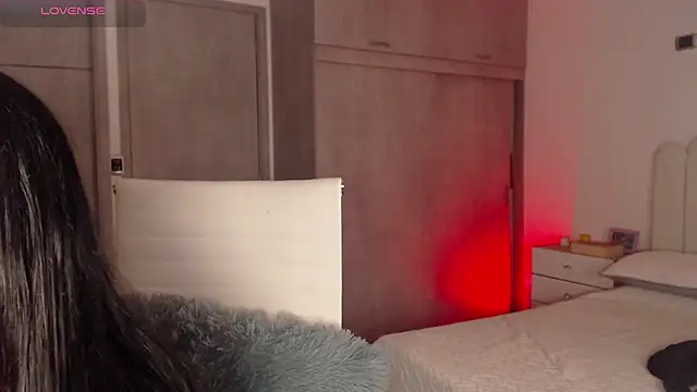 Brown skin11 online show from March 2, 9:43 pm