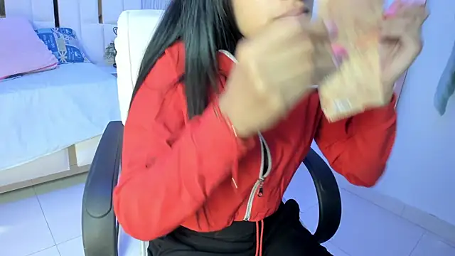 Snapshot of Meghan_stonne_ chatting on November 15, 7:10 pm Meghan stonne online show from November 15, 7:10 pm