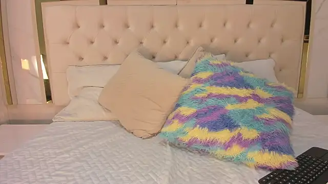 Snapshot of Meghan_stonne_ chatting on November 30, 7:07 pm Meghan stonne online show from November 30, 7:07 pm