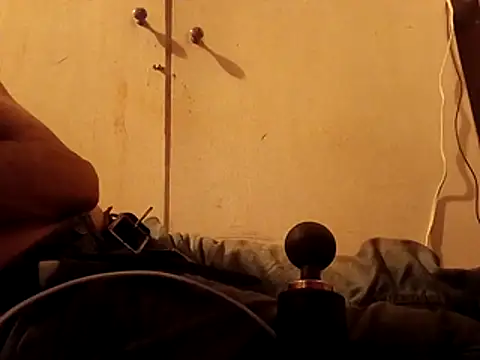 Snapshot of sausylolly chatting on December 14, 2:28 am sausylolly online show from December 14, 2:28 am