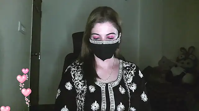 Cute Sonii online show from April 19, 12:37 pm