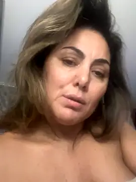 Emma roqueen online show from November 12, 10:09 pm