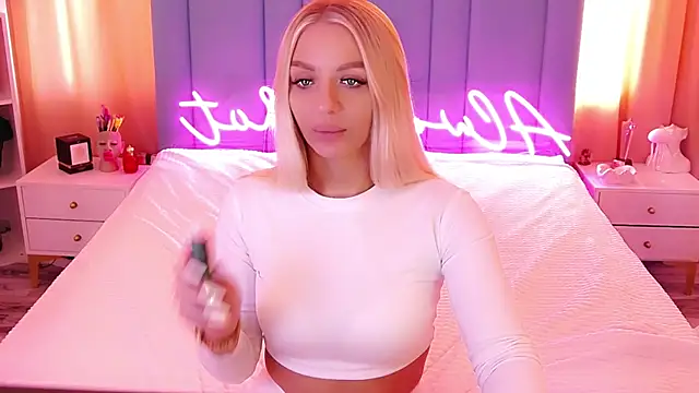 AllwaysHotJ online show from January 24, 5:53 am