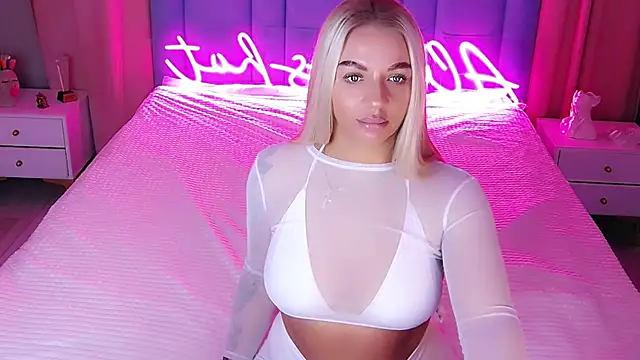 AllwaysHotJ online show from November 4, 2:10 am