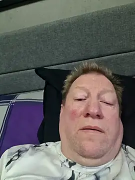 Snapshot of tomtom111111 chatting on December 27, 12:56 pm tomtom111111 online show from December 27, 12:56 pm