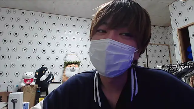 Snapshot of pychan chatting on March 16, 1:38 pm pychan online show from March 16, 1:38 pm