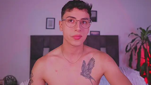 I Gabriel online show from August 2, 4:00 am