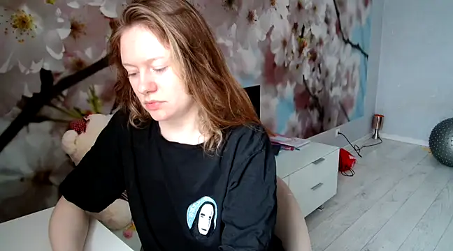 Snapshot of ConnieDaw chatting on January 30, 5:19 am ConnieDaw online show from January 30, 5:19 am