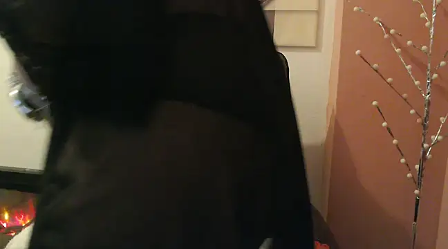 Snapshot of algodonyfresa chatting on March 16, 7:04 am algodonyfresa online show from March 16, 7:04 am