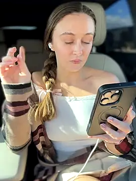 lunagirl13 online show from November 28, 8:44 pm