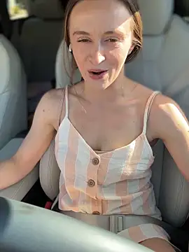 lunagirl13 online show from March 25, 10:27 pm