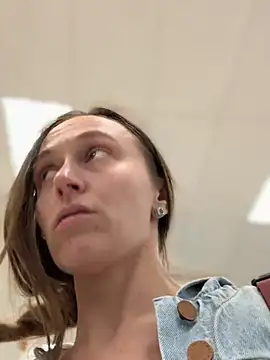 lunagirl13 online show from April 12, 2:16 am