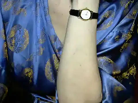 PrettyAndWild online show from January 2, 3:19 pm