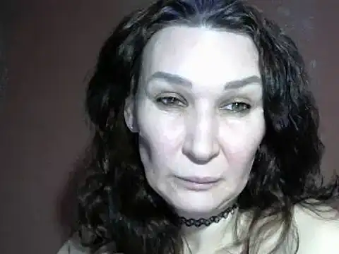 PrettyAndWild online show from February 6, 5:19 pm