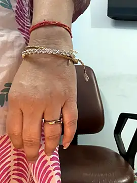 Preet Kaur 69 online show from November 20, 6:18 pm