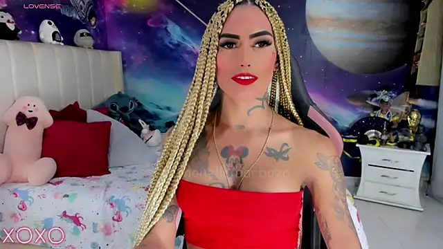 Snapshot of Nella_Dolls chatting on July 25, 10:02 am Nella Dolls online show from July 25, 10:02 am