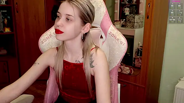 ho1yho1e online show from March 2, 5:58 pm