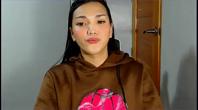 Snapshot of WONDERWOMAN2023 chatting on March 9, 1:04 am WONDERWOMAN2023 online show from March 9, 1:04 am