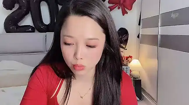 kk lele online show from February 7, 5:29 pm