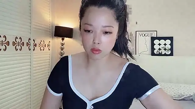 Snapshot of kk_lele chatting on July 19, 5:55 am kk lele online show from July 19, 5:55 am