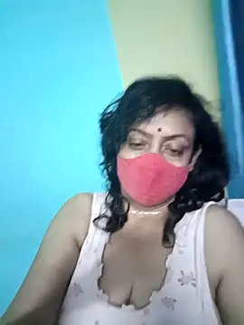 Snapshot of love_suman chatting on February 10, 5:41 pm love suman online show from February 10, 5:41 pm