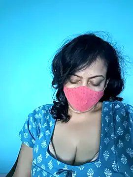 Snapshot of love_suman chatting on February 16, 10:21 am love suman online show from February 16, 10:21 am