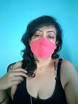 Snapshot of love_suman chatting on February 22, 1:44 am love suman online show from February 22, 1:44 am
