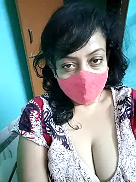 Snapshot of love_suman chatting on February 28, 12:20 pm love suman online show from February 28, 12:20 pm
