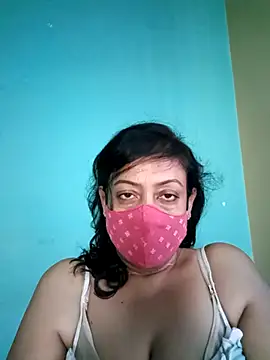 Snapshot of love_suman chatting on March 1, 1:11 am love suman online show from March 1, 1:11 am