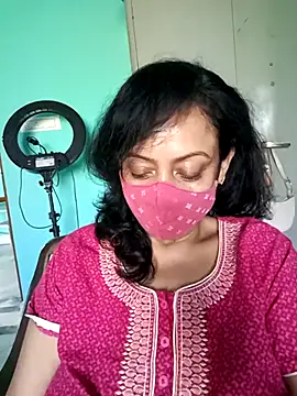 Snapshot of love_suman chatting on March 5, 8:43 am love suman online show from March 5, 8:43 am