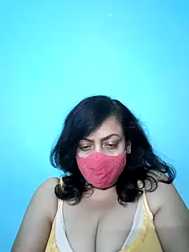 Snapshot of love_suman chatting on March 5, 1:28 pm love suman online show from March 5, 1:28 pm