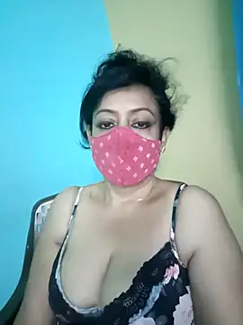 Snapshot of love_suman chatting on March 14, 1:13 pm love suman online show from March 14, 1:13 pm