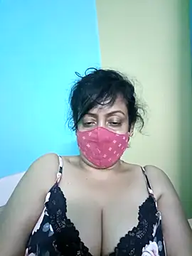 Snapshot of love_suman chatting on March 17, 6:11 pm love suman online show from March 17, 6:11 pm