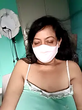 Snapshot of love_suman chatting on September 26, 12:36 am love suman online show from September 26, 12:36 am
