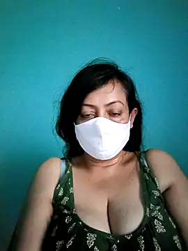 Snapshot of love_suman chatting on October 1, 12:27 am love suman online show from October 1, 12:27 am